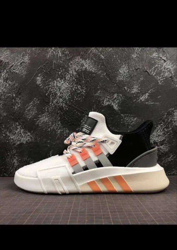 Nouvelle collection de chaussures QG