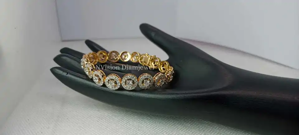 Bracelet tennis doré – Maillons cercles sertis