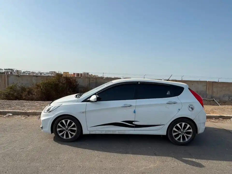 Hyundai Accent