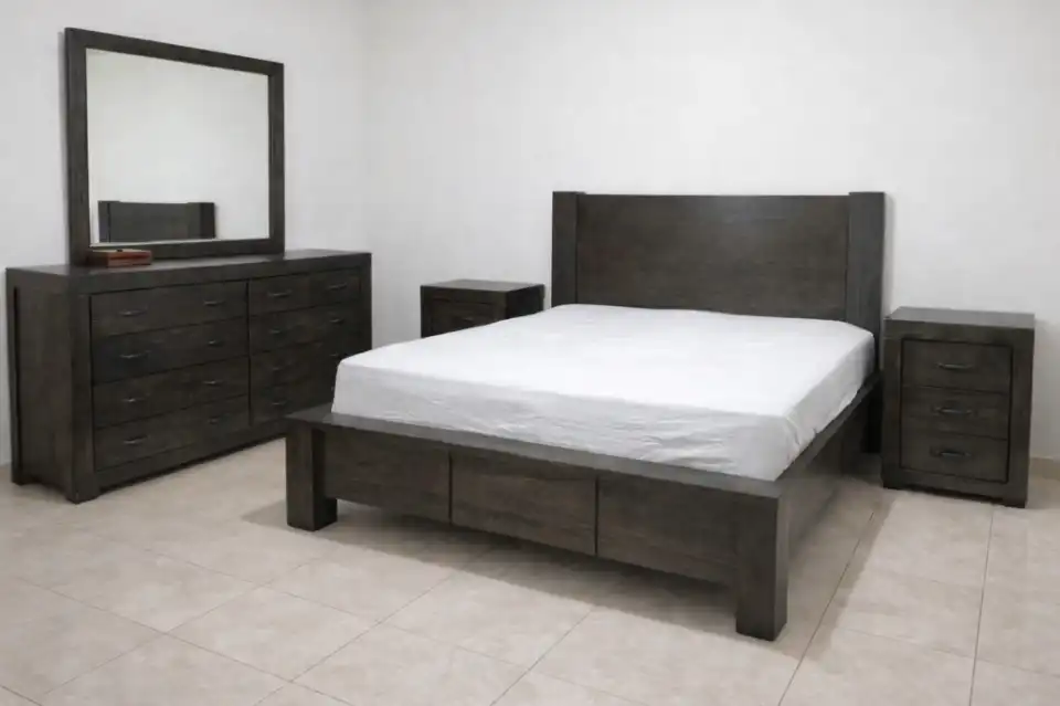 CHAMBRE A COUCHER EN BOIS MASSIF