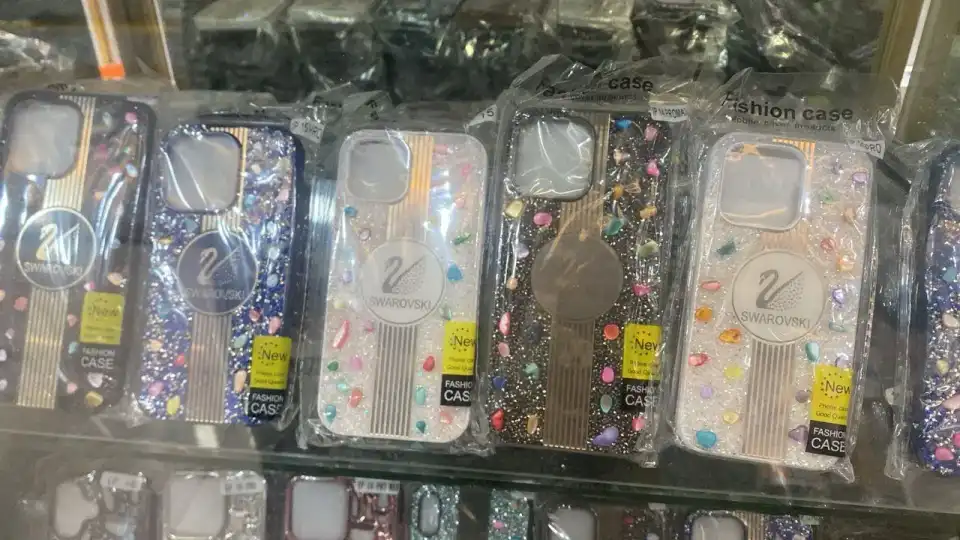 Nouvelle pochette téléphone Paris mobile