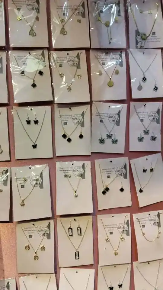 ✨ Parures bijoux — Collier + Boucles d'oreilles
