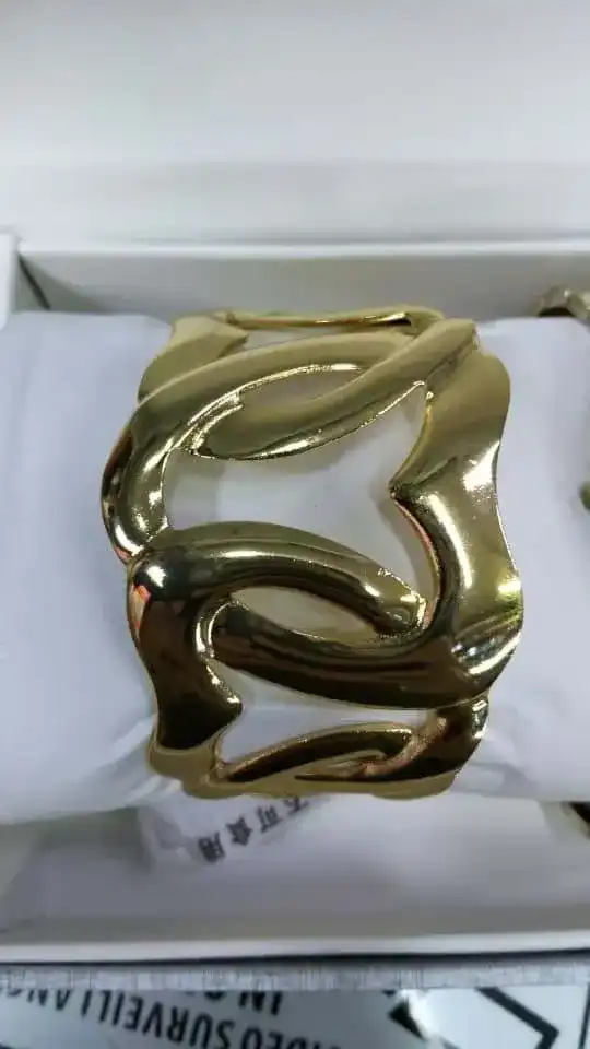 Bracelet Sculptural Doré