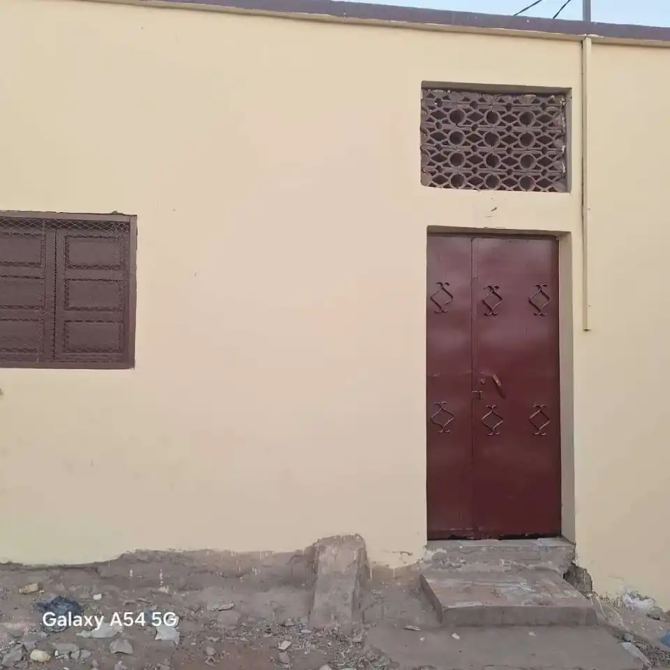 Belle Maison F4 entièrement carrelée - Hayabley