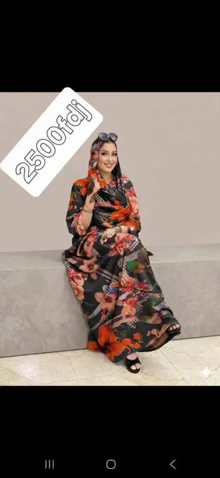 Boubou élégant NURA SHOP : Confort et style