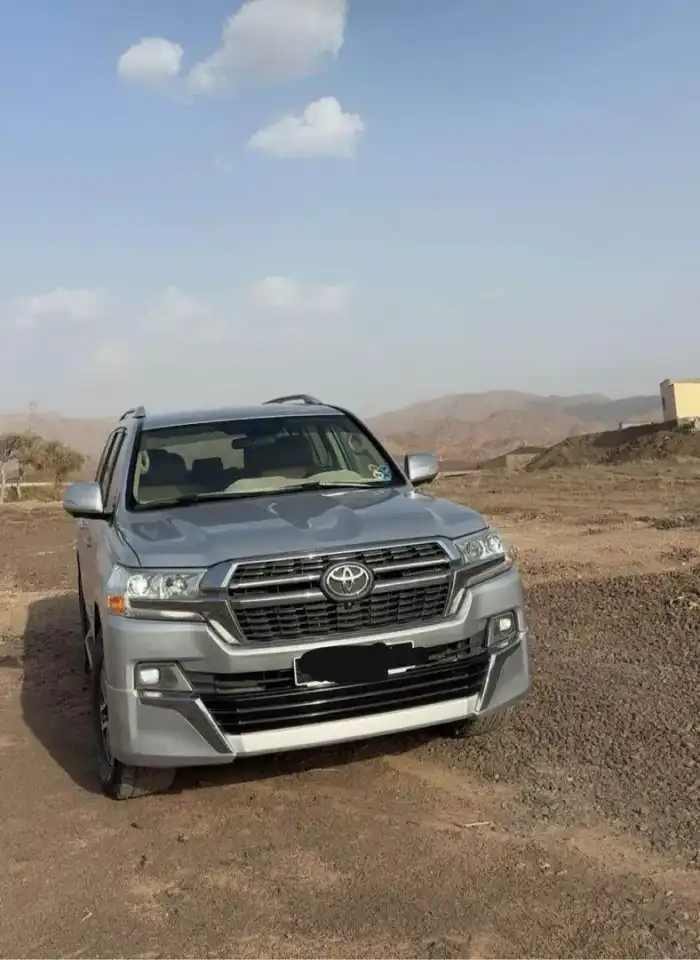 Toyota land cruiser V8  Model GX.R