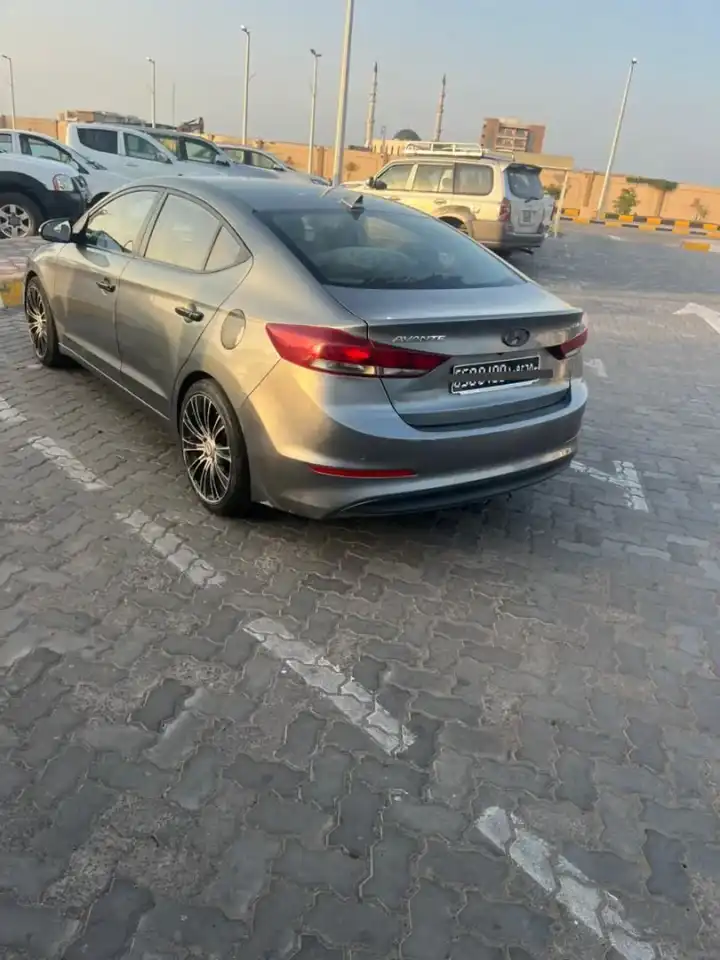 Hyundai Avante