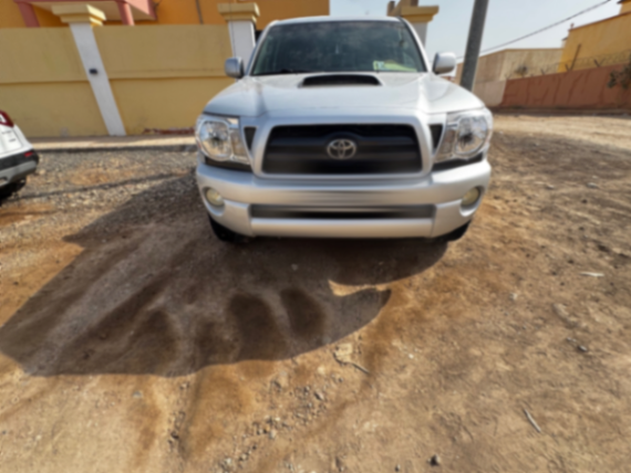 Toyota Tacoma