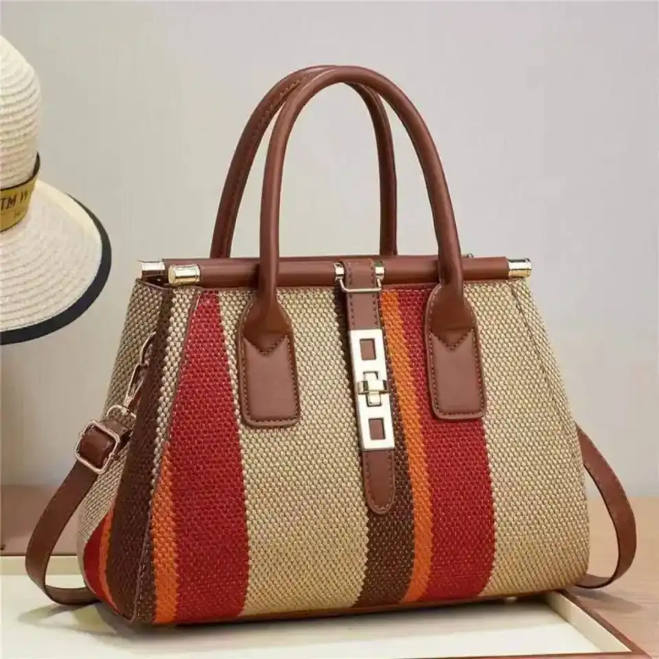 👜 Sac à Main Tressé Rayé Beige & Rouge – Couleurs Vibrantes