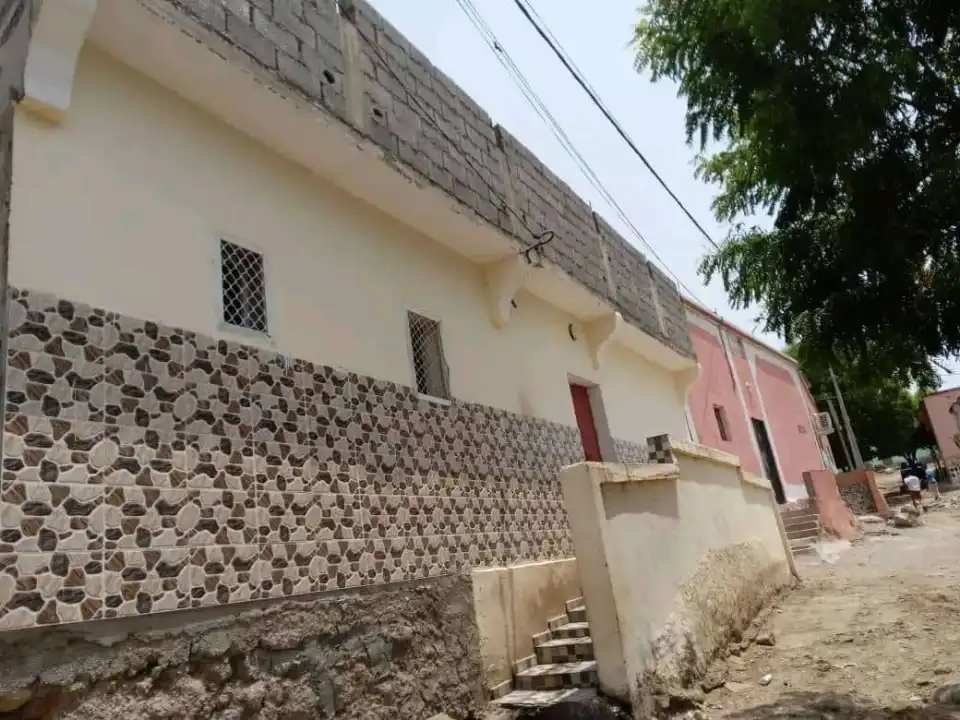 Maison F4