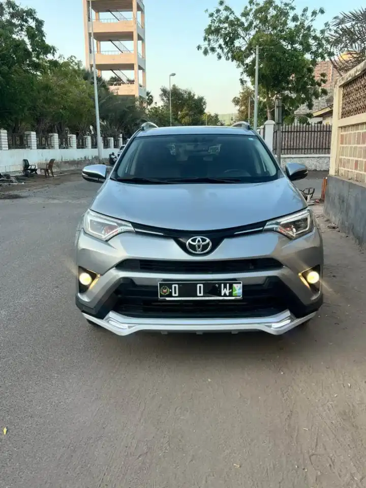 TOYOTA RAV 4