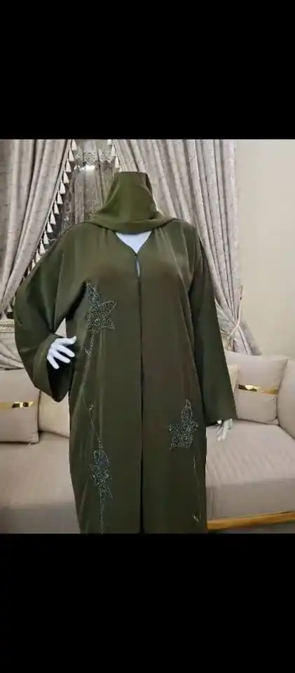 🌿 Abaya vert kaki — Broderie florale ton sur ton