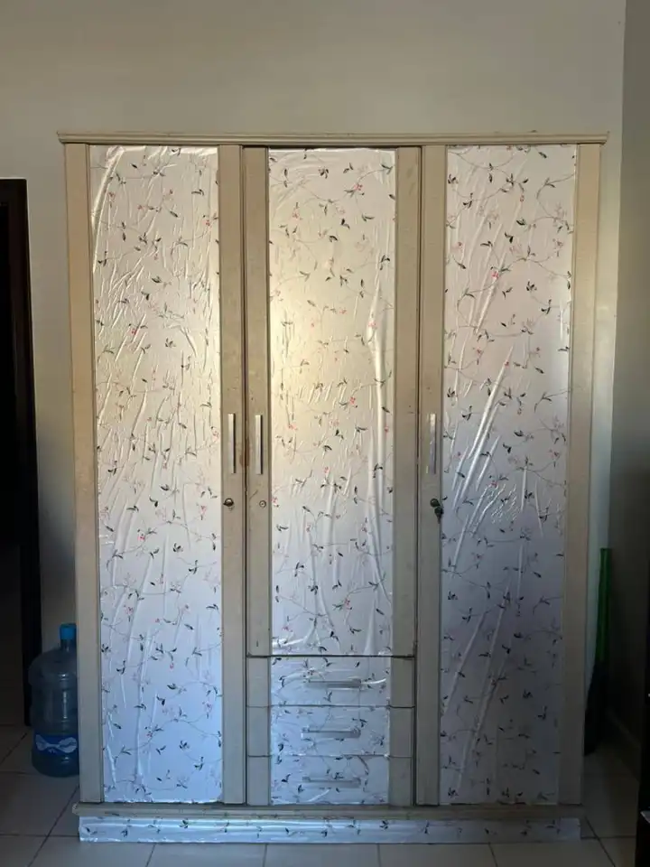 Armoire