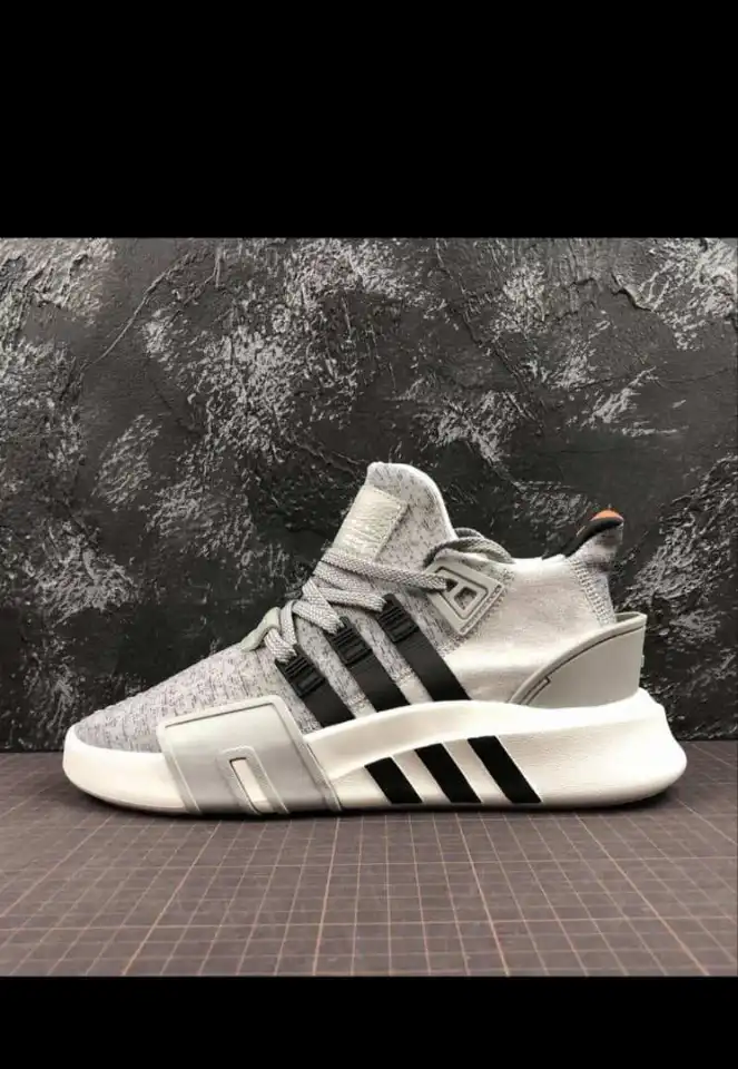 Découvrez nos chaussures élégantes chez QG